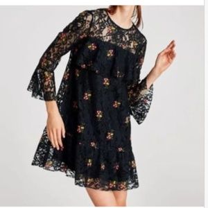 Zara Floral embroidered Lace short Dress S